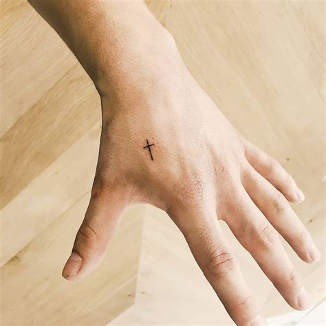 tattoo simple cross